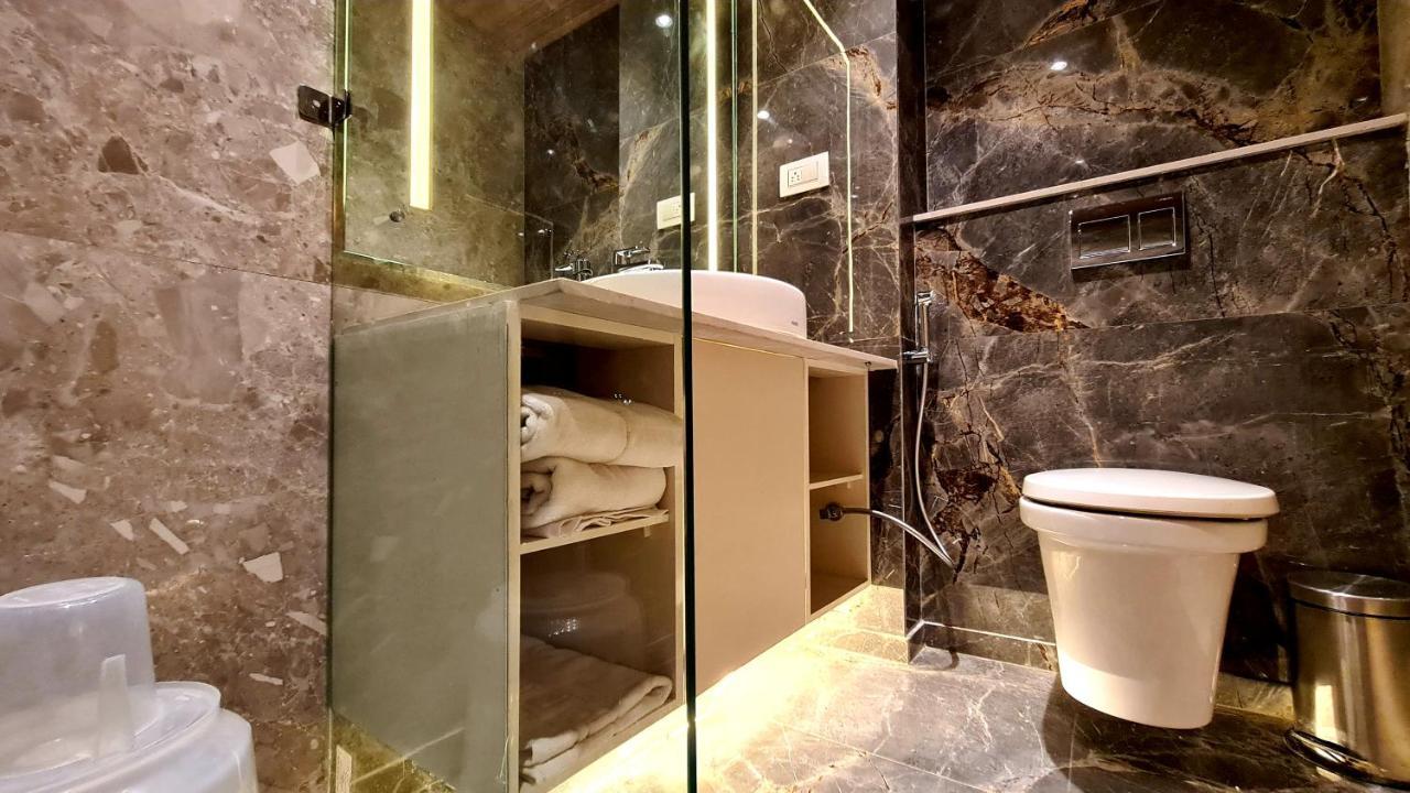 Galaxy Club & Hotel Bijāpur 外观 照片